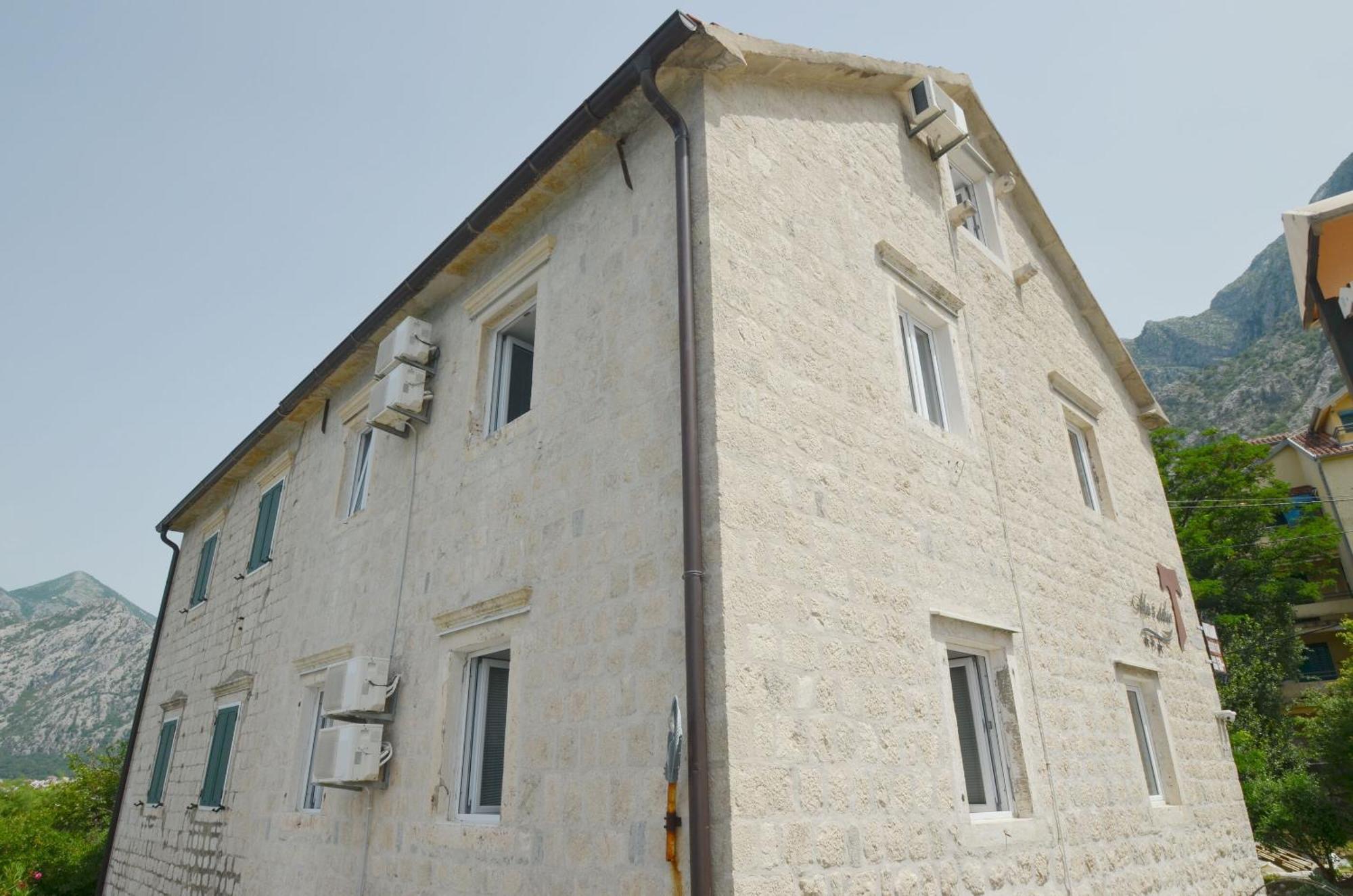 Apartments Mir I Dobro Kotor Eksteriør billede