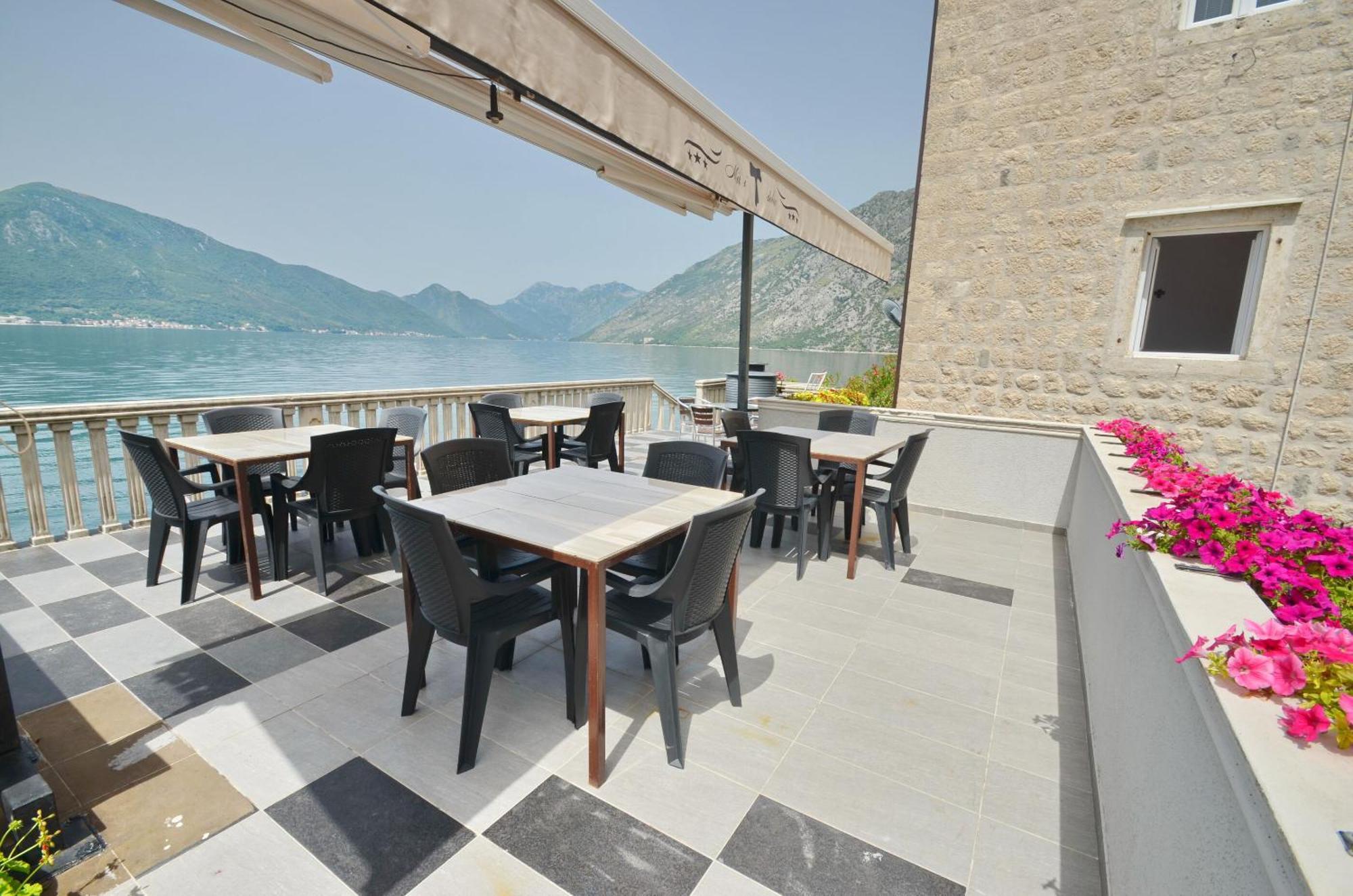 Apartments Mir I Dobro Kotor Eksteriør billede