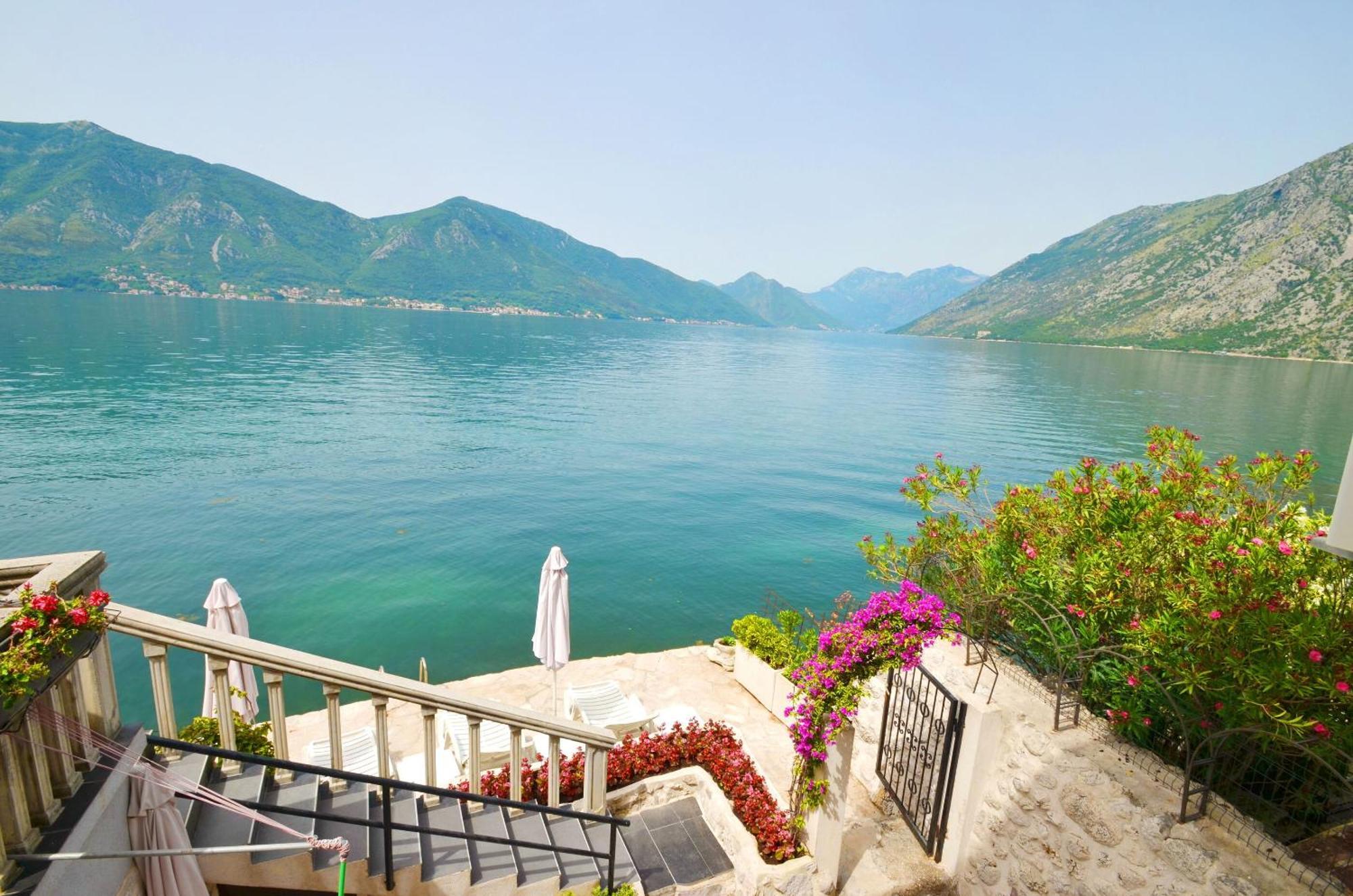 Apartments Mir I Dobro Kotor Eksteriør billede