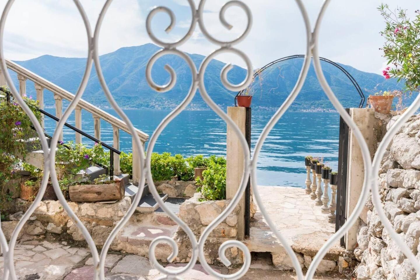 Apartments Mir I Dobro Kotor Eksteriør billede